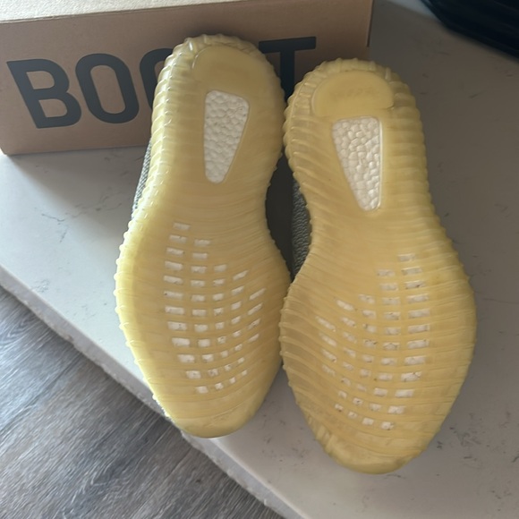 adidas YEEZY Boost 350 V2 Cloud White (Non-Reflective) Size 8 Men’s - Picture 8 of 14